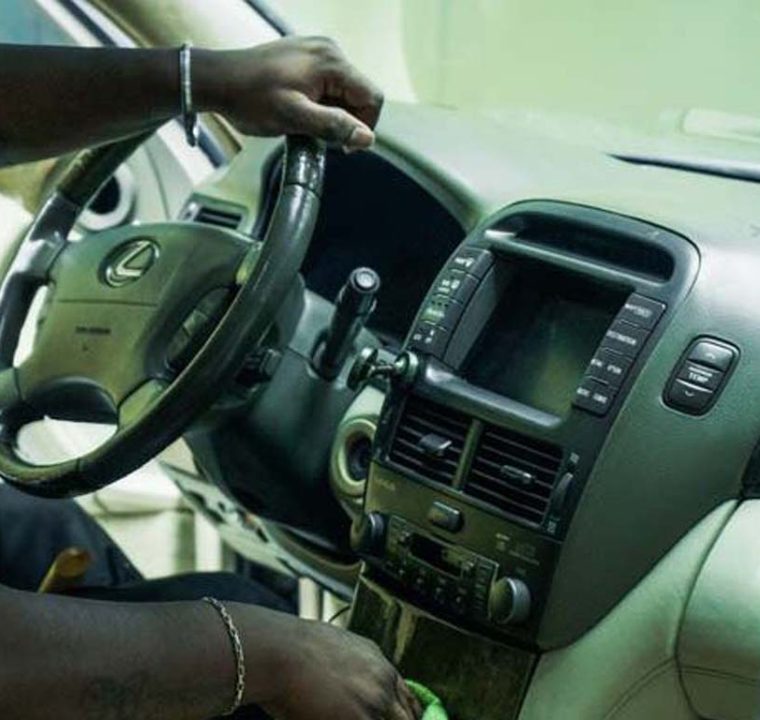 Car-Detailing-Services-577x717 Car-Detailing-Services-577x717