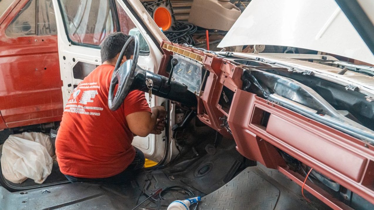 Car Restoration Service